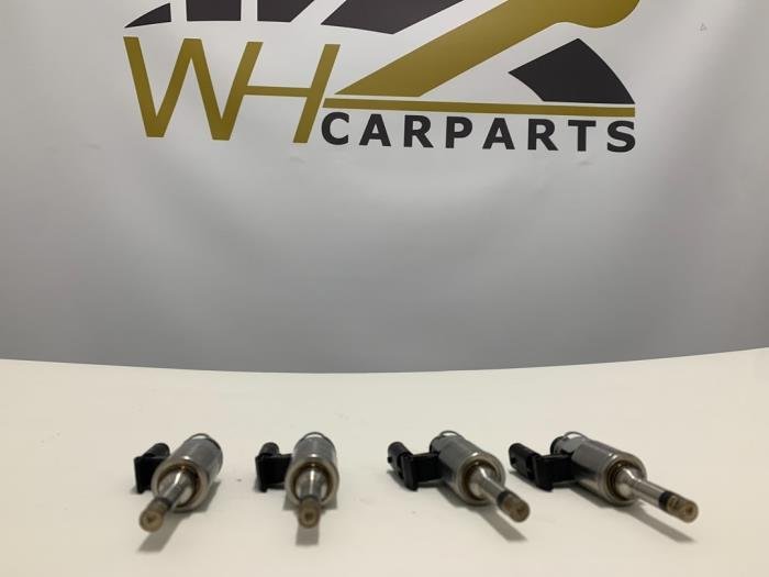 Injector (benzine injectie) Audi Q3