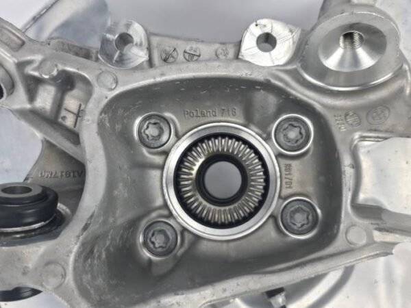 Fusee rechts-achter BMW 3-Serie