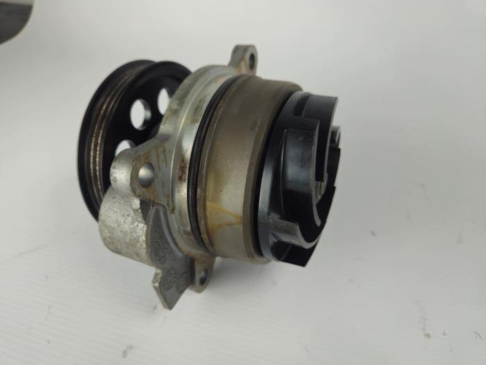 Waterpomp Ford Transit