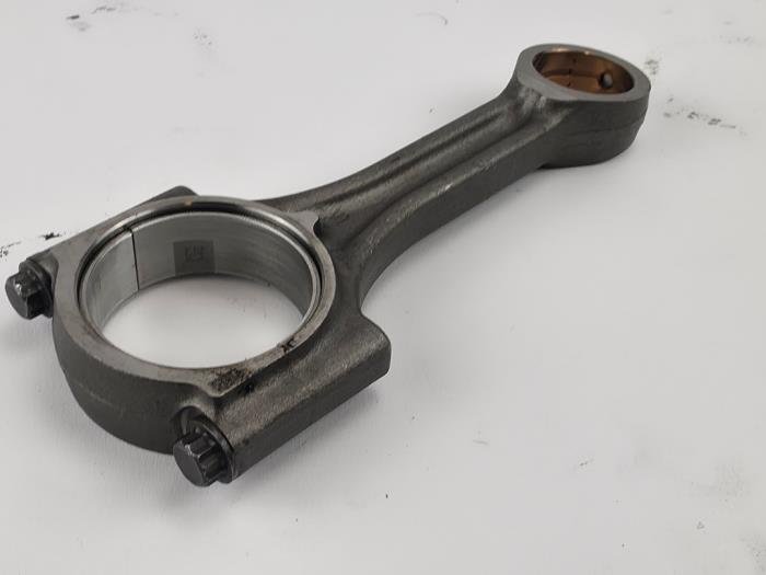 Drijfstang 1.4 EcoBlue Ford Peugeot Opel ZTDA OEM Origineel 75L146