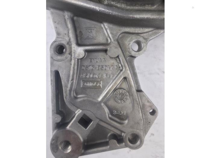 Waterpomp Ford Kuga