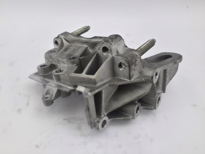 Motorsteun Ford Focus