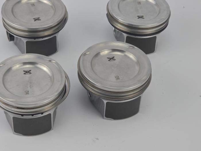 Zuiger 2.0 Benzine Mercedes Mercedes-Benz A-Klasse 260920 OEM Nieuw A2600301100