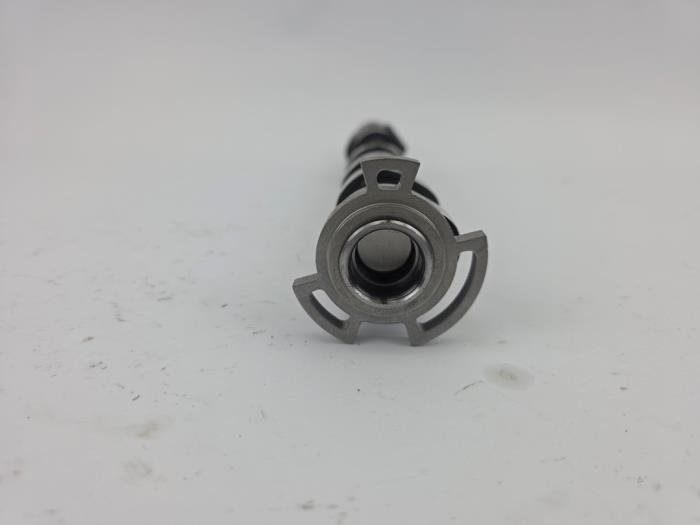 Nokkenas 1.5 Benzine Mercedes Mercedes-Benz 252915 OEM Origineel A2520501000