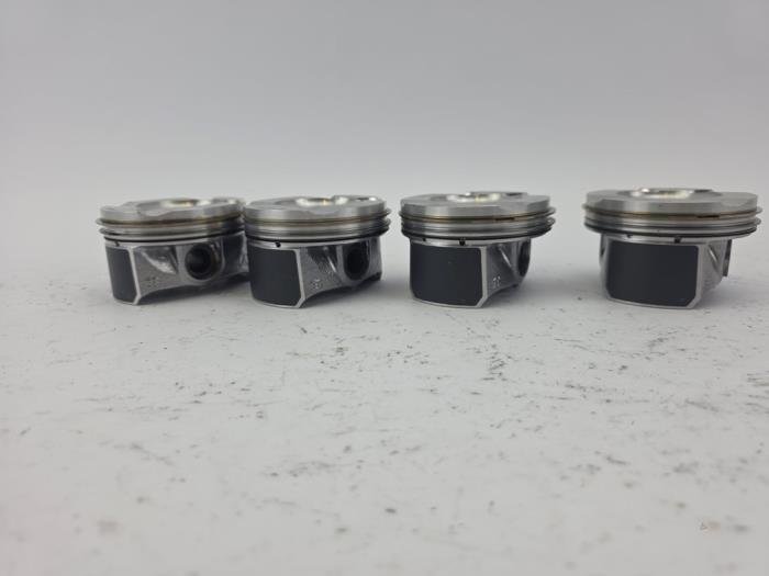 Zuiger 1.5 Benzine Mercedes Mercedes-Benz C-Klasse 264915 OEM Nieuw A2640301900