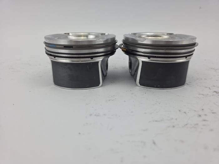 Zuiger 2.0 Benzine Mercedes Mercedes-Benz C-Klasse 254920 OEM Nieuw A2540301300