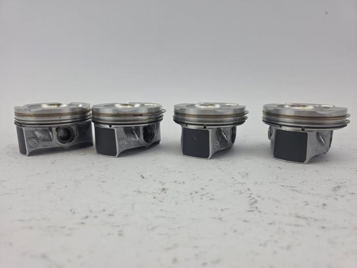 Zuiger 1.5 Benzine Mercedes Mercedes-Benz C-Klasse 264915 OEM Nieuw A2640301900