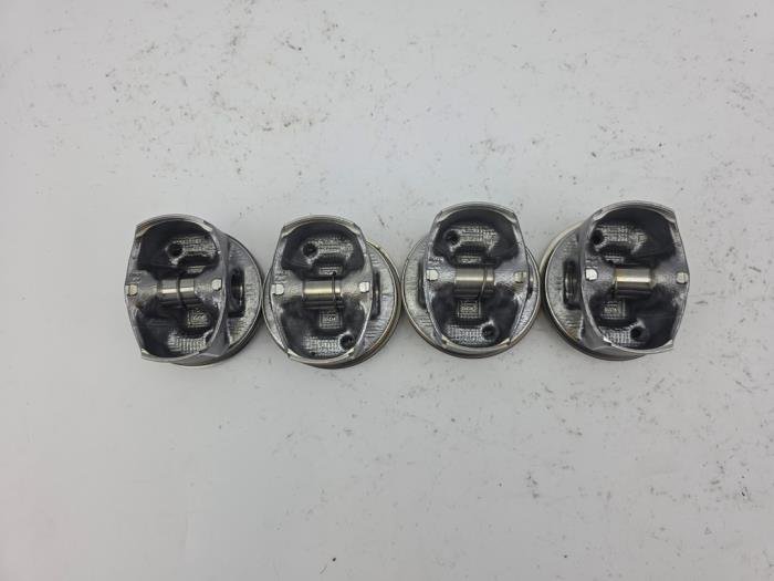Zuiger 1.5 Benzine Mercedes Mercedes-Benz C-Klasse 264915 OEM Nieuw A2640301900