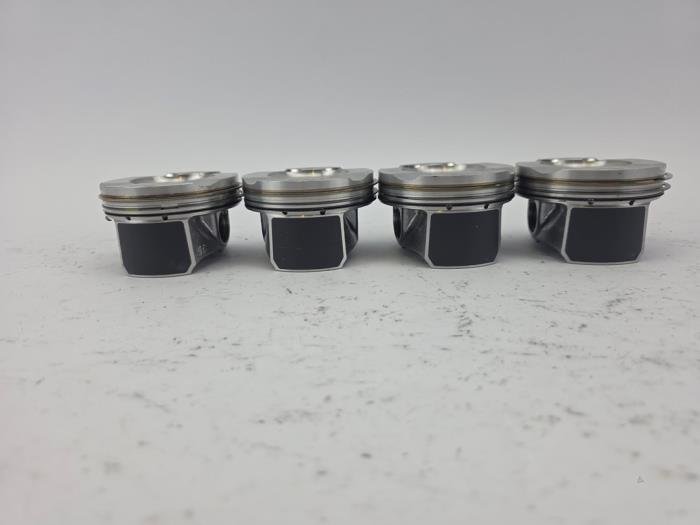 Zuiger 1.5 Benzine Mercedes Mercedes-Benz C-Klasse 264915 OEM Nieuw A2640301900