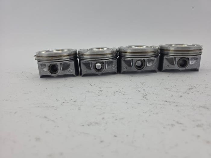 Zuiger 1.5 Benzine Mercedes Mercedes-Benz C-Klasse 264915 OEM Nieuw A2640301900