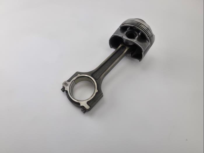 Zuiger 1.5 EcoBoost Ford DS M8DA OEM Origineel RFDS7G6205CA