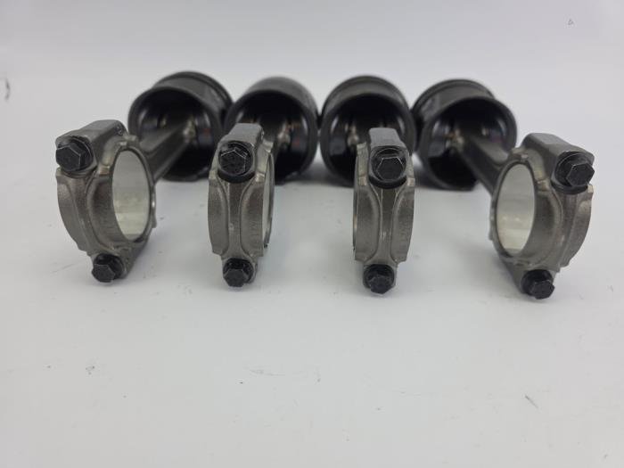 Zuiger 1.2 MultiJet Fiat Opel Lancia Panda 188A8000 OEM Nieuw FMG6934 062772 FHZ
