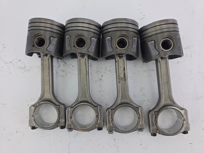 Zuiger 1.2 MultiJet Fiat Opel Lancia Panda 188A8000 OEM Nieuw FMG6934 062772 FHZ