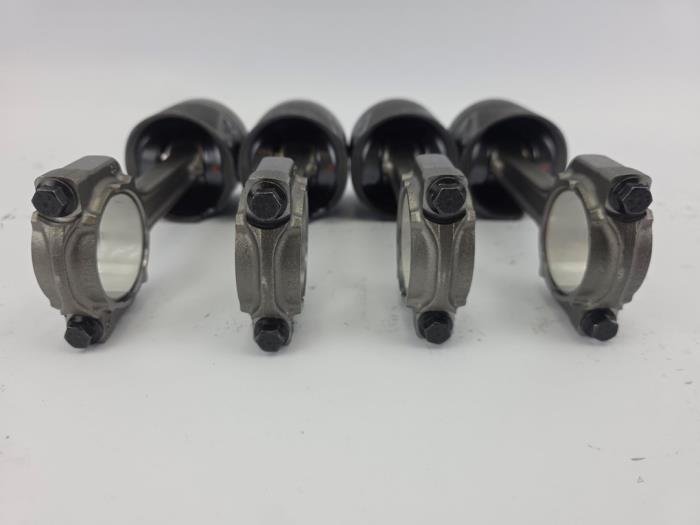 Zuiger 1.2 MultiJet Fiat Opel Lancia Panda 188A8000 OEM Nieuw FMG6934 062772 FHZ