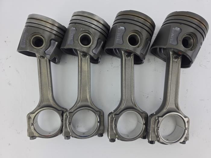 Zuiger 1.2 MultiJet Fiat Opel Lancia Panda 188A8000 OEM Nieuw FMG6934 062772 FHZ