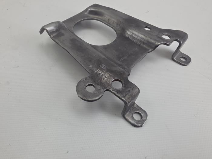 Steun (diversen) CDI Mercedes Sprinter OEM Origineel A6541410040