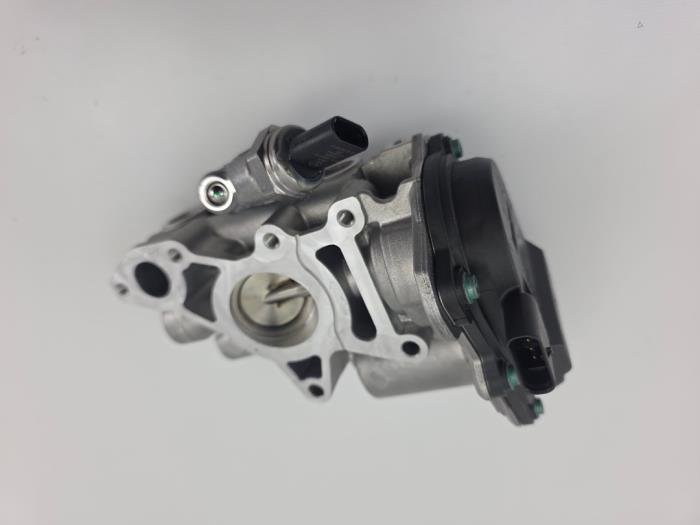 EGR Klep 2.0 Diesel Mercedes Mercedes-Benz C-Klasse 654820 OEM Nieuw A6541407800