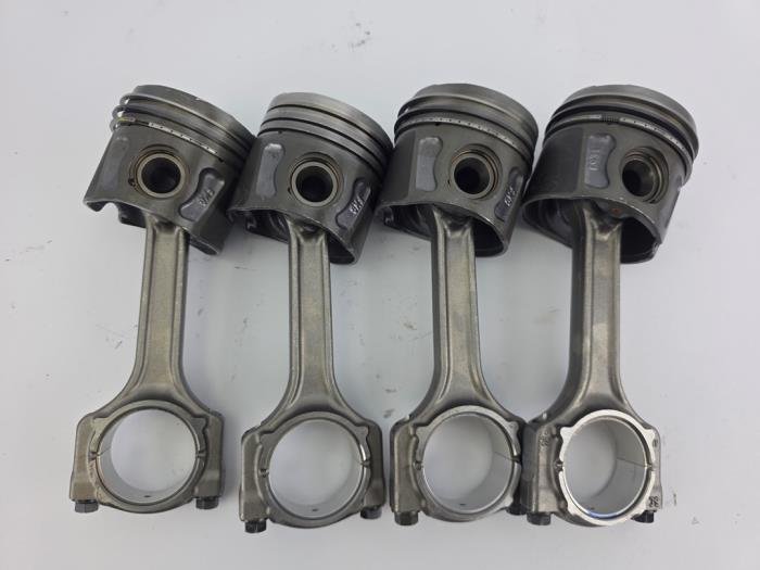 Zuiger 1.2 MultiJet Fiat Opel Lancia Panda 188A8000 OEM Nieuw FMG6934 062772 FHZ
