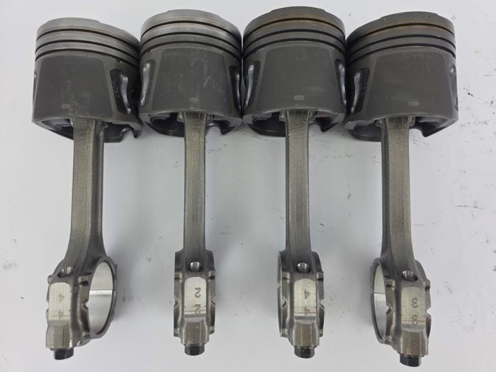 Zuiger 1.2 MultiJet Fiat Opel Lancia Panda 188A8000 OEM Nieuw FMG6934 062772 FHZ