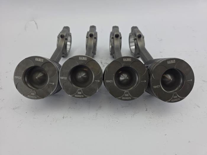 Zuiger 1.2 MultiJet Fiat Opel Lancia Panda 188A8000 OEM Nieuw FMG6934 062772 FHZ