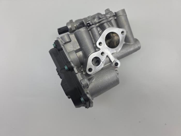 EGR Klep 2.0 Diesel Mercedes Mercedes-Benz C-Klasse 654820 OEM Nieuw A6541407800